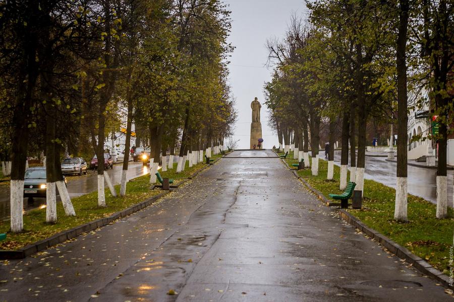 Сусанин, памятник в Костроме
