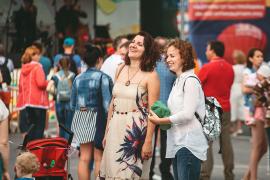 Молода и красива. 10 лет. Палех