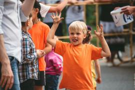 Молода и красива. 10 лет. Палех