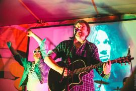 Калинов Мост. Дмитрий Ревякин. Молода и красива. 10 лет. Палех.